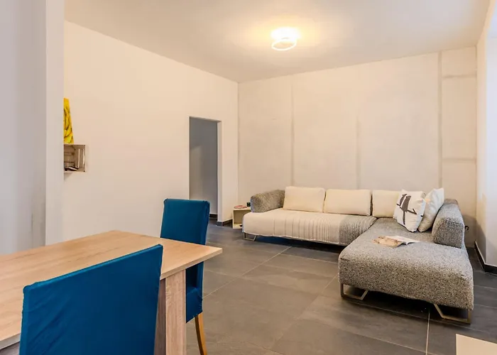 Ceresa By Interhome Rezzonico